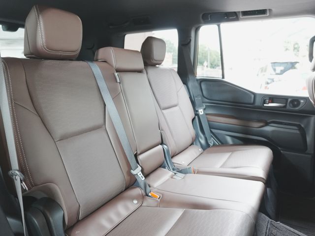 LANDCRUISER 250