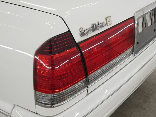 CROWN sedan
