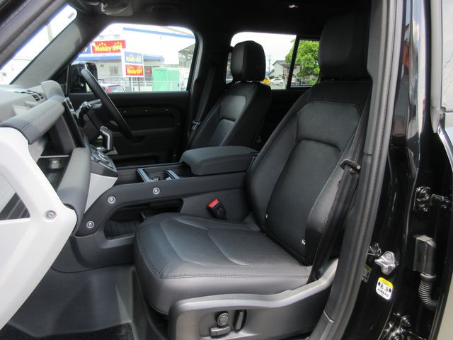ROVER DEFENDER