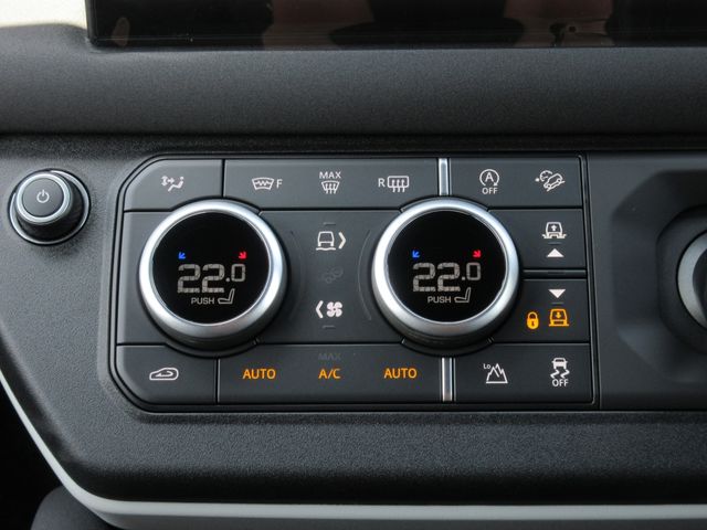 ROVER DEFENDER