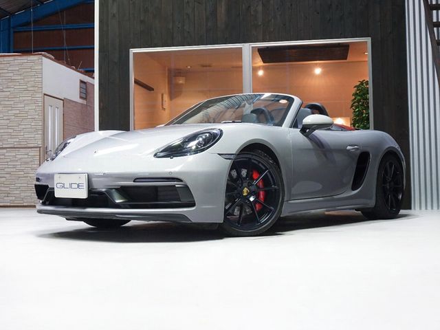 PORSCHE 718BOXSTER