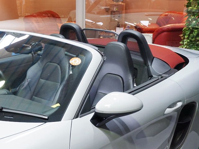 PORSCHE 718BOXSTER