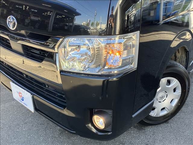HIACE van 4WD