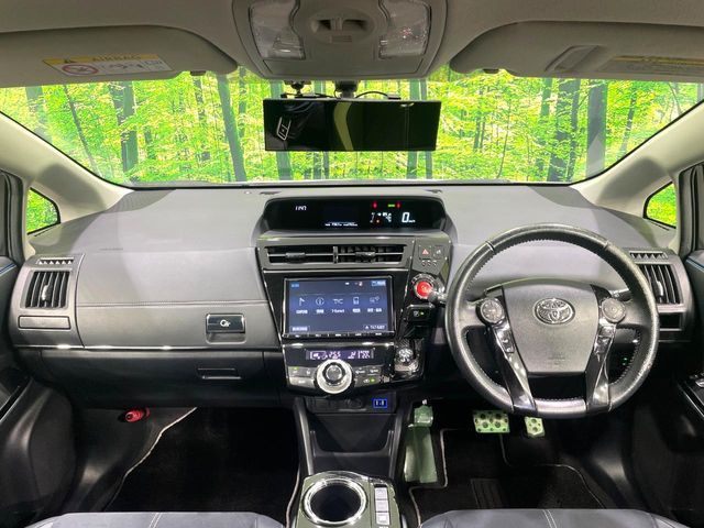 PRIUS Alpha