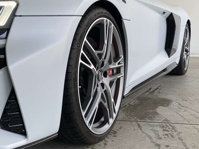 AUDI R8 Spyder