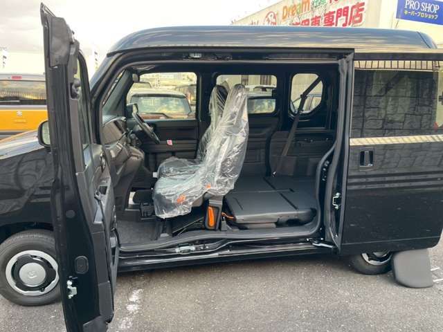 N-VAN