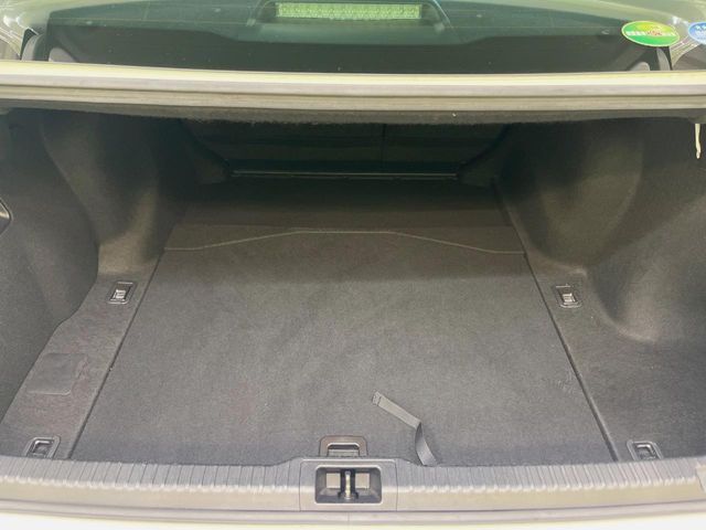 LEXUS IS300h