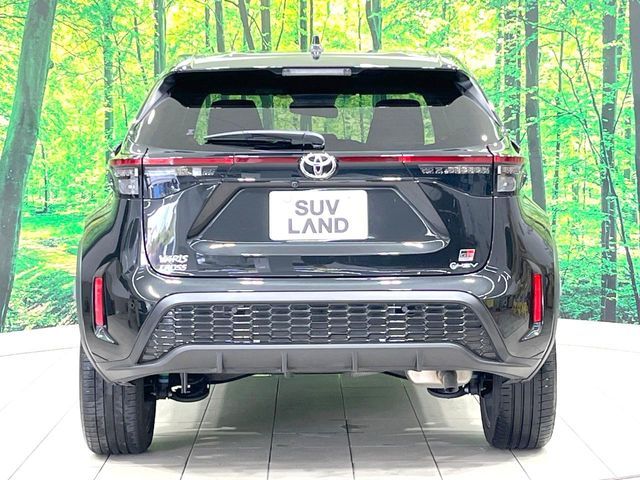 YARIS CROSS HYBRID