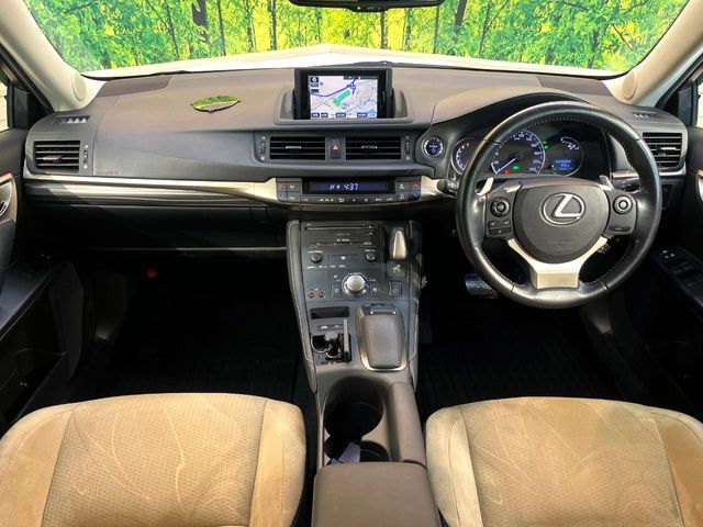 LEXUS CT200h