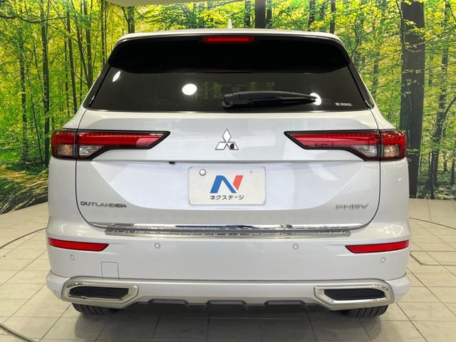 OUTLANDER PHEV