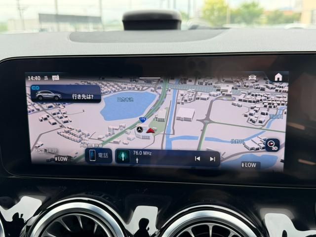 MERCEDES BENZ EQA