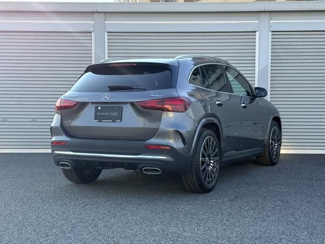 MERCEDES BENZ GLA class