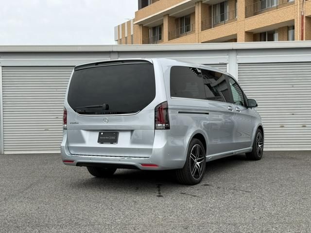 MERCEDES BENZ V class