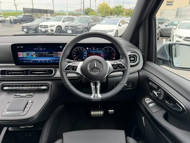 MERCEDES BENZ V class
