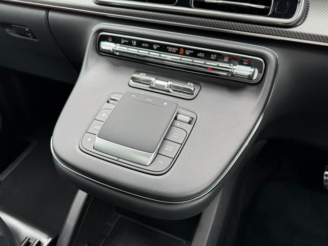 MERCEDES BENZ V class