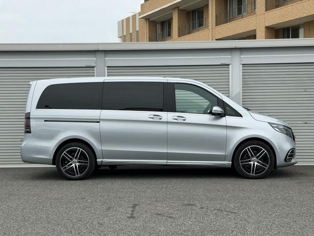 MERCEDES BENZ V class
