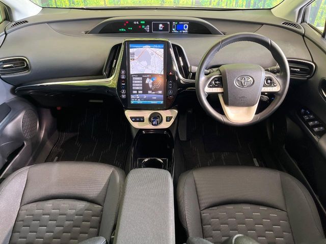 PRIUS PHV
