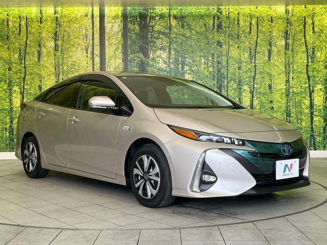 PRIUS PHV