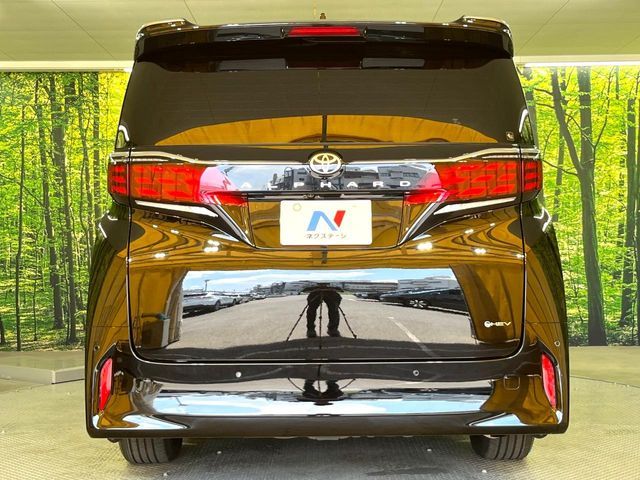 ALPHARD hybrid