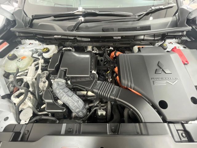 OUTLANDER PHEV