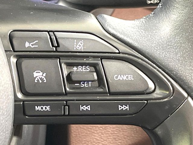 YARIS CROSS HYBRID