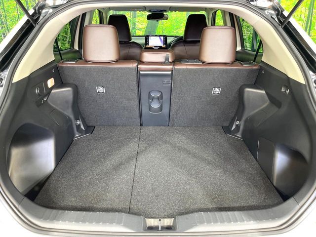 YARIS CROSS HYBRID