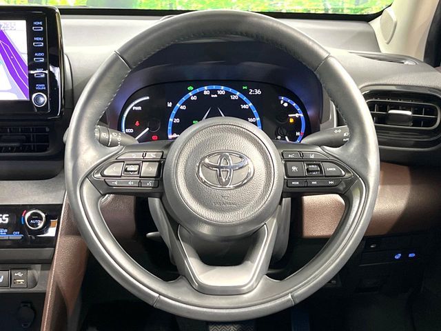 YARIS CROSS HYBRID