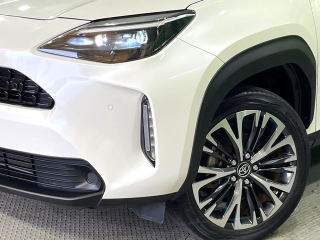 YARIS CROSS HYBRID