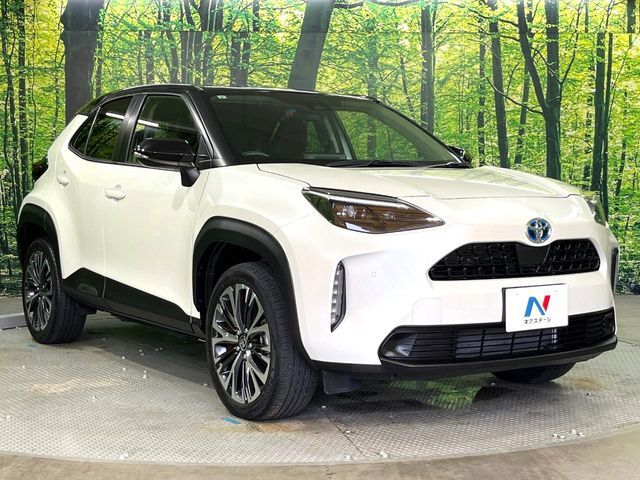 YARIS CROSS HYBRID