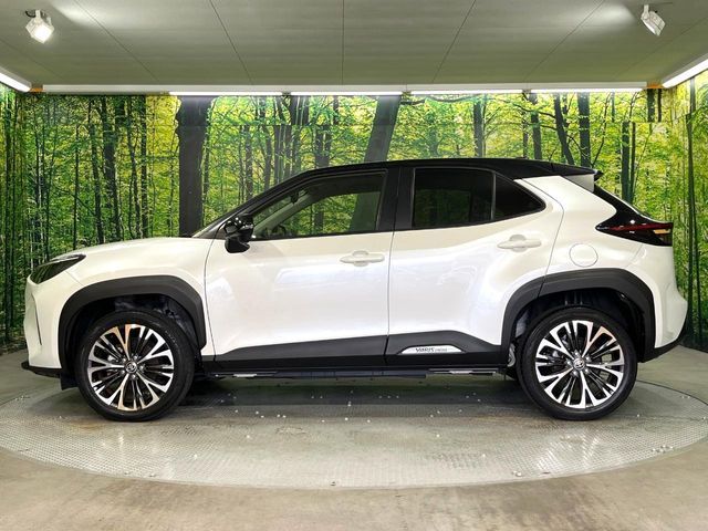 YARIS CROSS HYBRID
