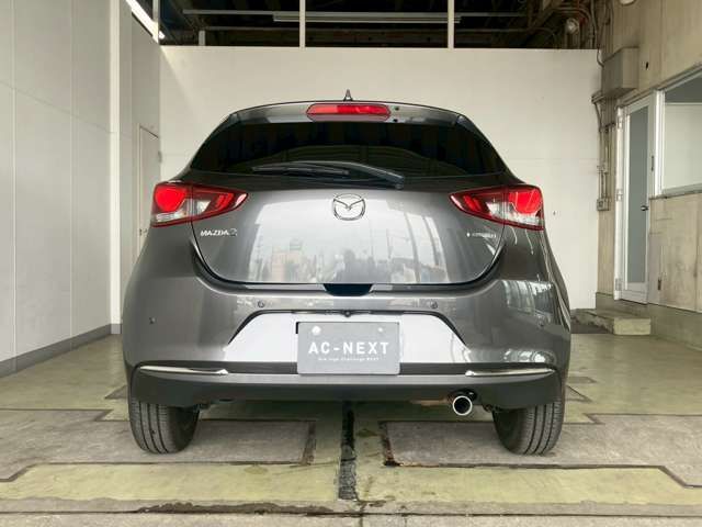 MAZDA2