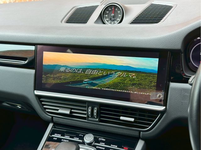 PORSCHE Cayenne coupe