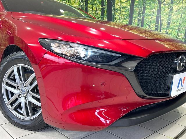 MAZDA3 FASTBACK