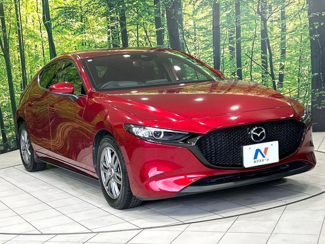 MAZDA3 FASTBACK