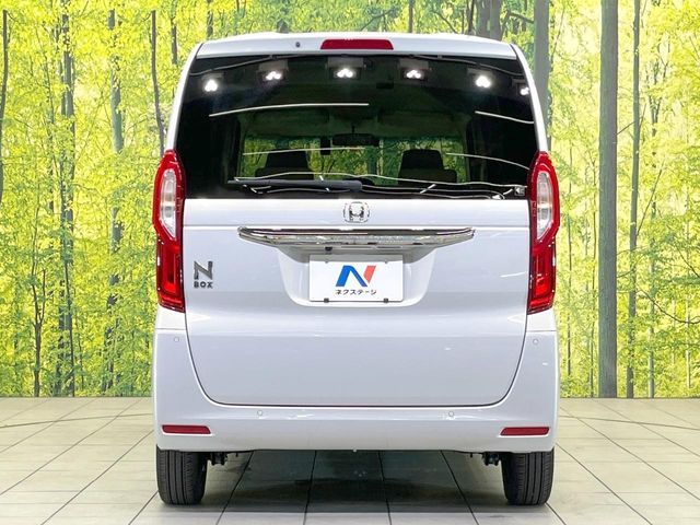 N BOX