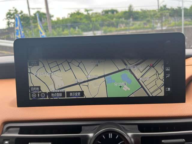 LEXUS IS300h