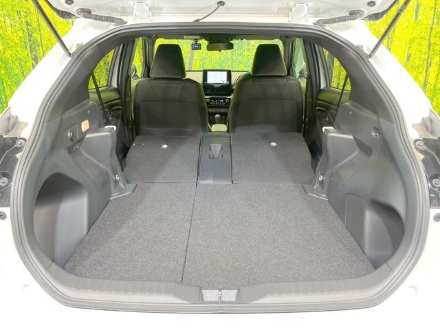 YARIS CROSS HYBRID