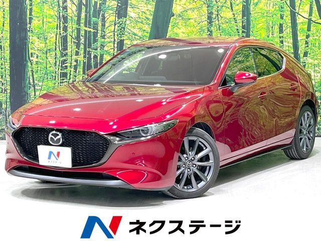 MAZDA3 FASTBACK