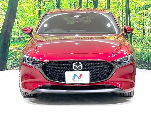 MAZDA3 FASTBACK