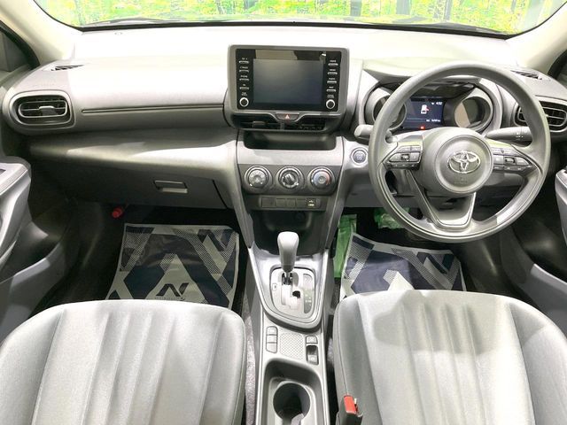 YARIS CROSS