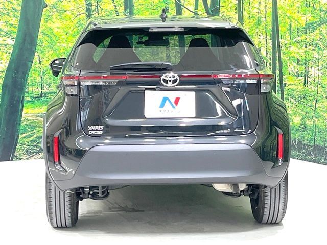 YARIS CROSS