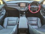 CROWN sedan hybrid