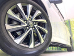 VOXY HYBRID