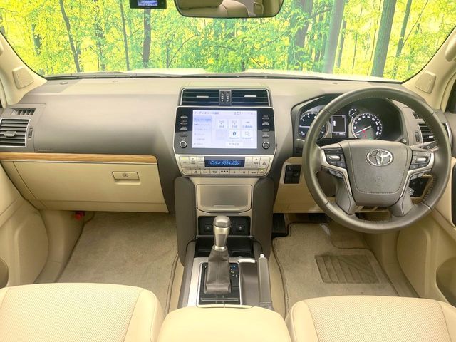 LANDCRUISER PRADO