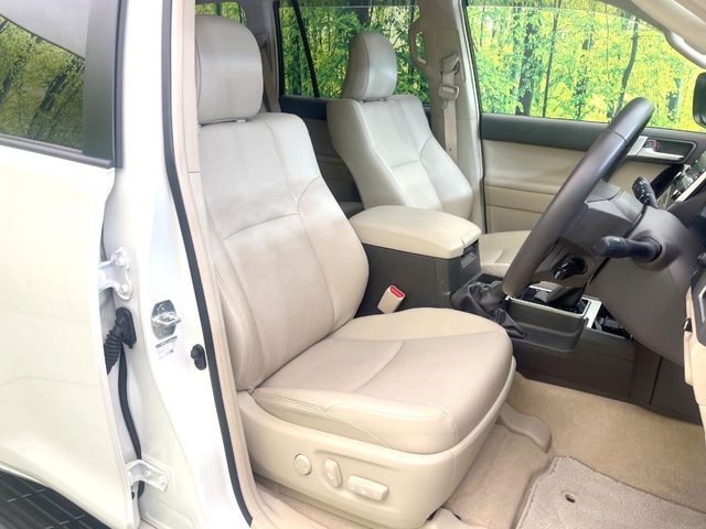 LANDCRUISER PRADO