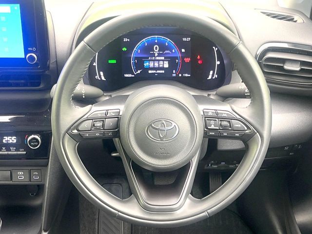 YARIS CROSS HYBRID
