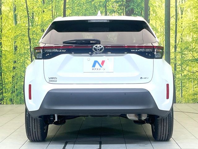 YARIS CROSS HYBRID