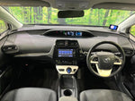 PRIUS 4WD