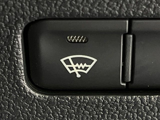 PRIUS 4WD