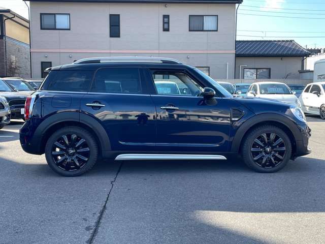 BMW MINI COOPER D CROSSOVER